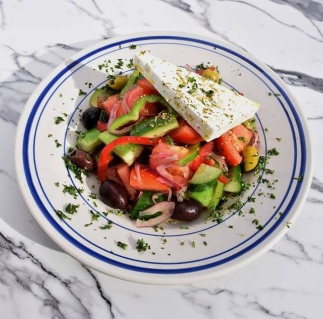 Horiatiki Salata